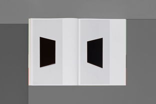 成都摩品畫冊設(shè)計公司 家具產(chǎn)品畫冊設(shè)計解析與古田路9號案例分享